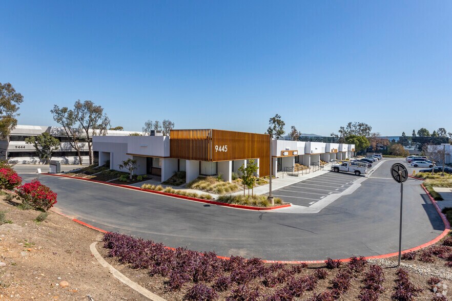 More Photos Of 9445 Farnham St, San Diego Loft Creative Space For Lease