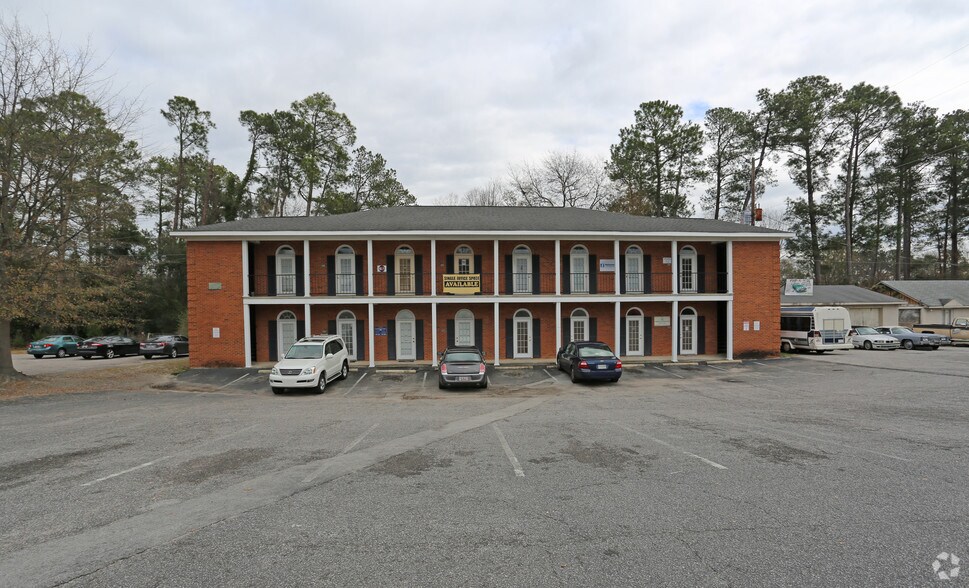 More Photos Of 7340 Parklane Rd, Columbia Office For Sale
