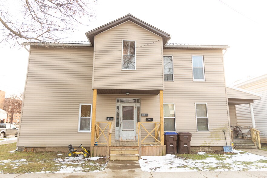 Primary Photo Of 125 E Main St, Titusville Apartments For Sale