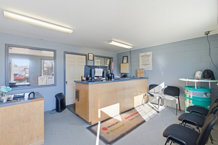 More Photos Of 1538 Park Ave, Chico General Retail For Sale