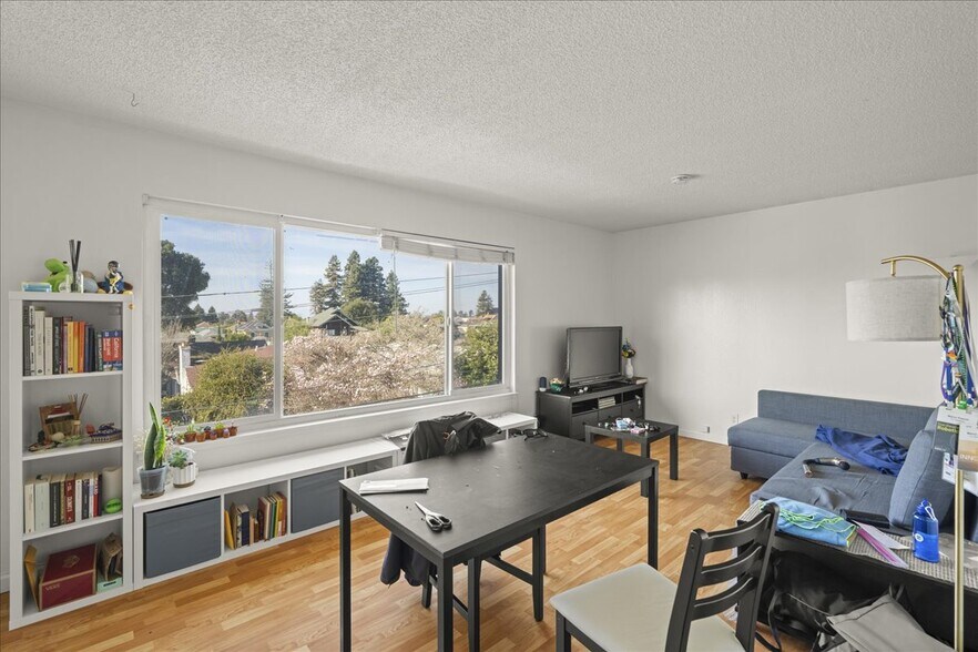 More Photos Of 2231-2233 Grant St, Berkeley Apartments For Sale