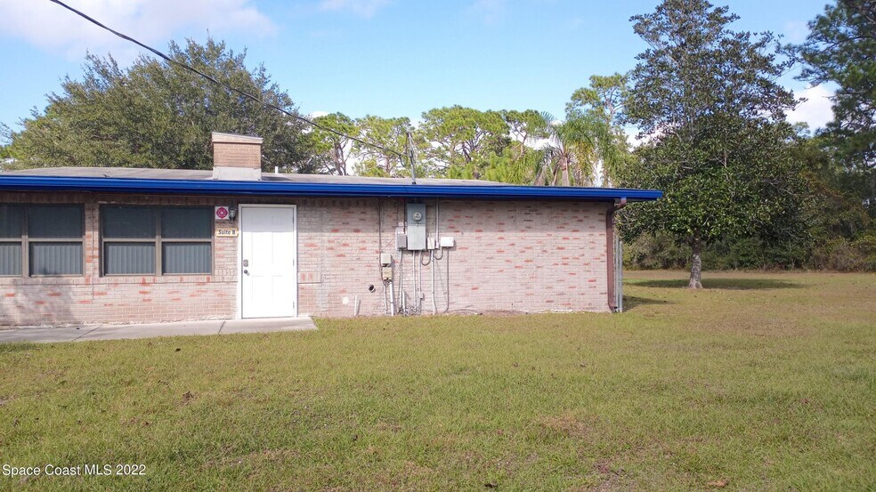 More Photos Of 3239 Hwy 1 N, Mims Office For Lease