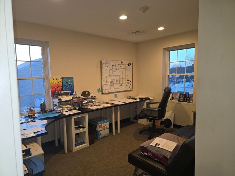 More Photos Of 225 Industrial Rd, Wrentham Service For Lease
