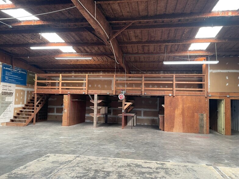 More Photos Of 887 Sebastopol Rd, Santa Rosa Warehouse For Lease