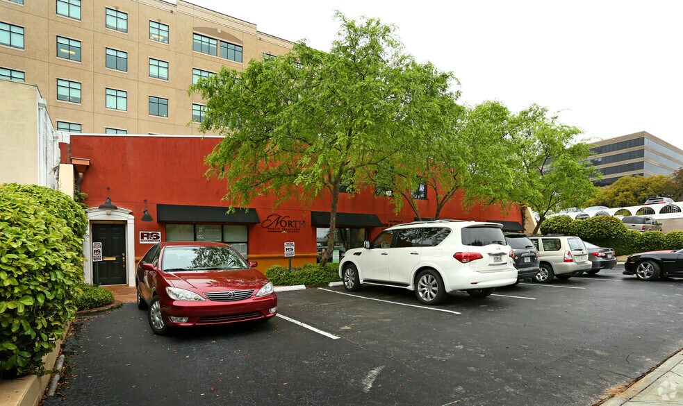 More Photos Of 122 S Calhoun St, Tallahassee Office For Sale