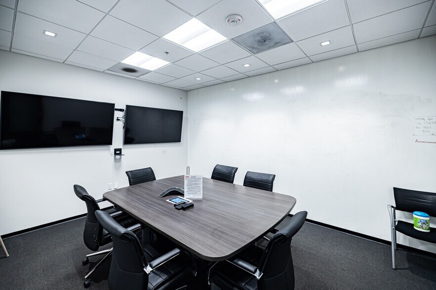 More Photos Of 2221 Rosecrans Ave, El Segundo Office For Lease