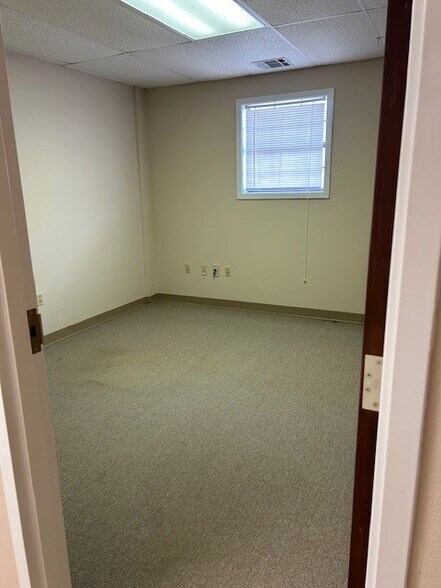 More Photos Of 1754-1774 Texas St, Natchitoches Office For Lease