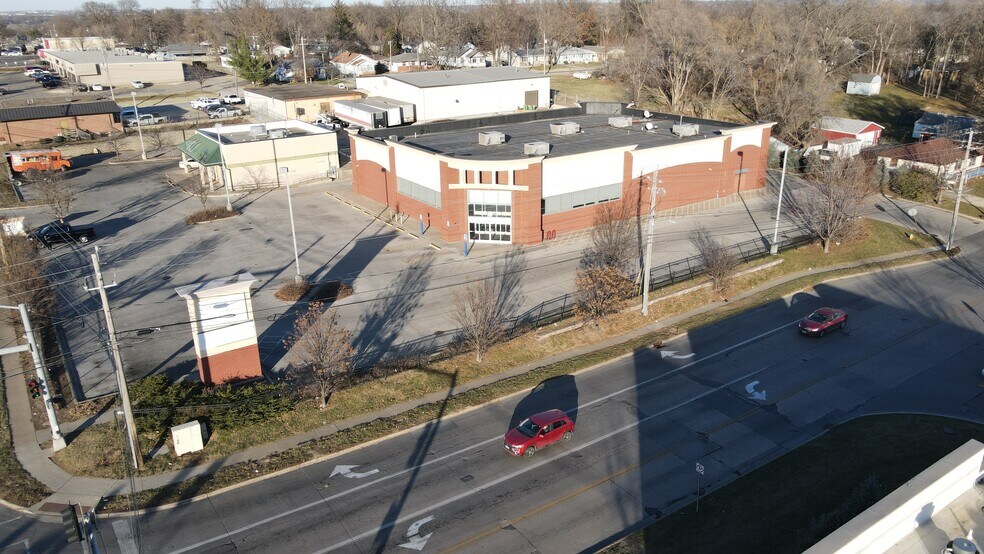 More Photos Of 3151 SE 14th St, Des Moines Drugstore For Lease