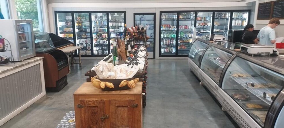 More Photos Of 2130 Stone Rd, Cape Charles Restaurant For Sale