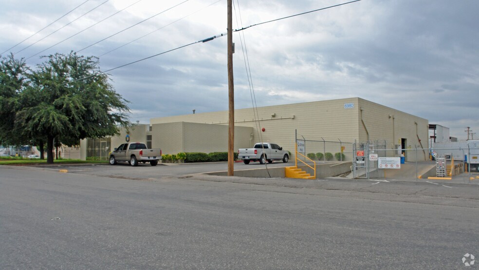Primary Photo Of 6980 Market Ave, El Paso Distribution For Lease
