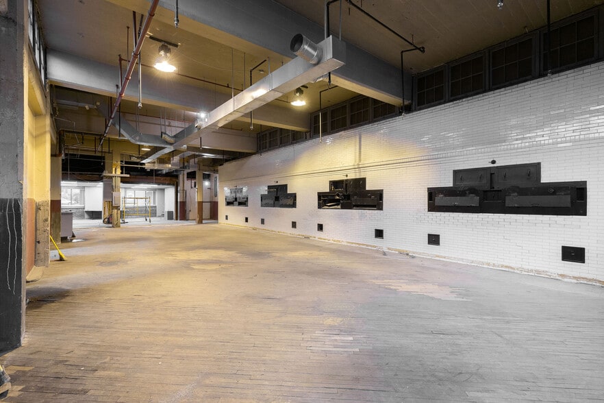 More Photos Of 333 N 6th St, Kansas City Warehouse For Sale