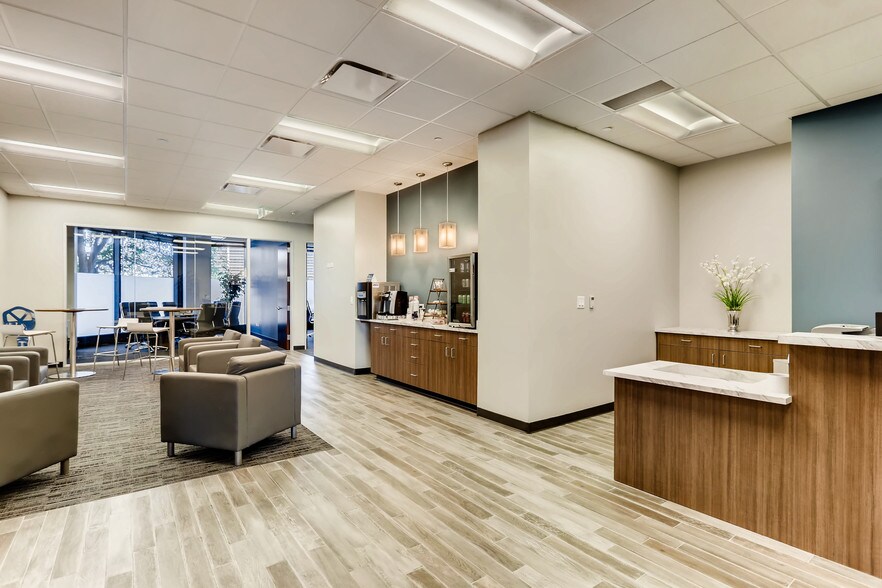 More Photos Of 7887 E Belleview Ave, Denver Serviced Offices For Lease