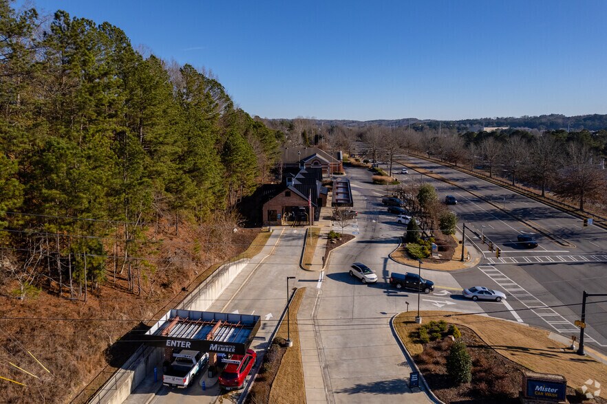 More Photos Of 651 Riverstone Pkwy, Canton Carwash For Sale