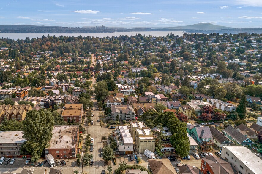 More Photos Of 2424 E Denny Way, Seattle Apartments For Sale