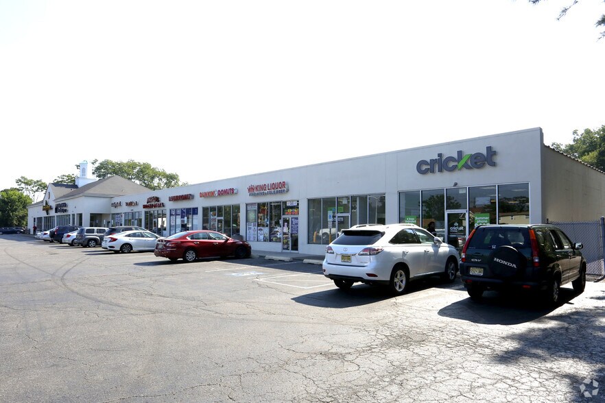 More Photos Of 434 Main Ave, Wallington Unknown For Lease