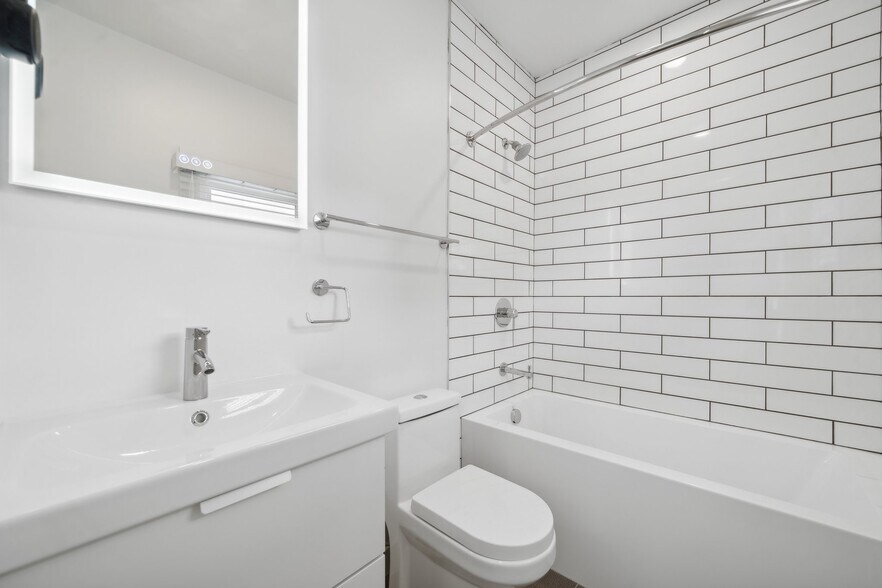 More Photos Of 2810 Griffin Ave, Richmond Apartments For Sale