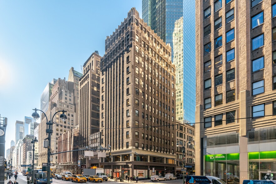 Primary Photo Of 424 Madison Ave, New York Office For Lease