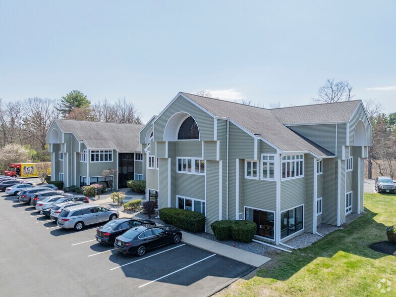 More Photos Of 90 Stiles Rd, Salem Coworking Space