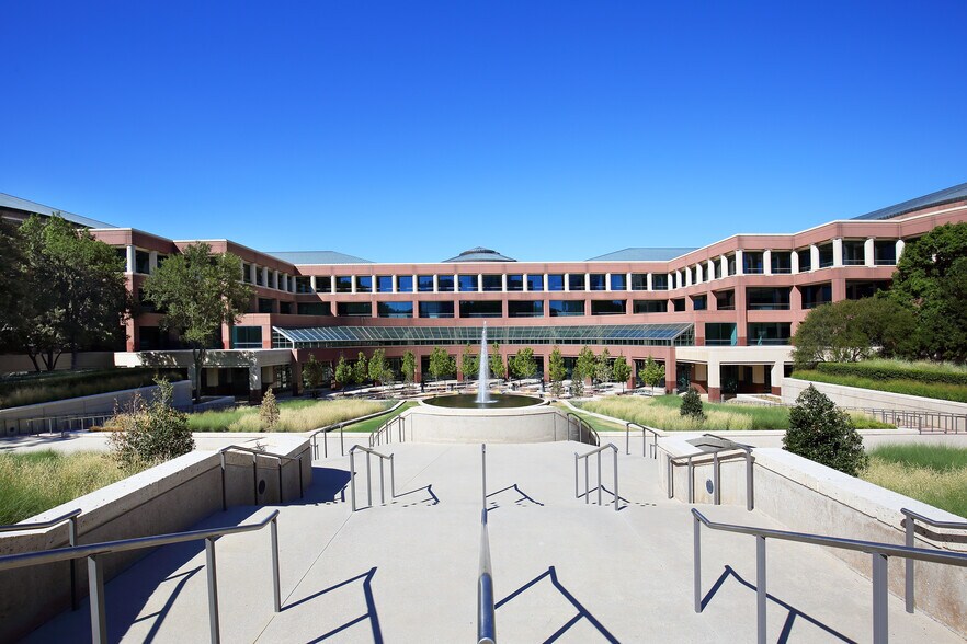 More Photos Of 6501 Legacy Dr, Plano Office For Lease