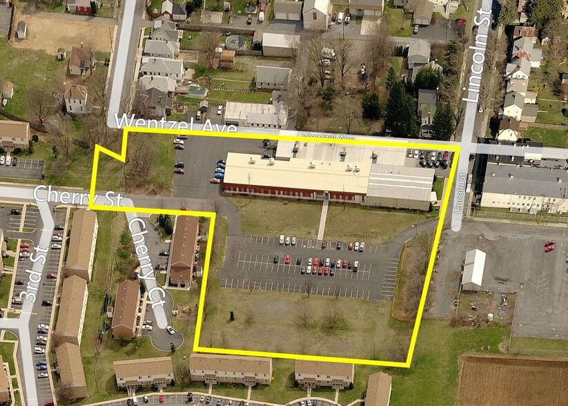 More Photos Of 453 Lincoln St, Carlisle Flex For Lease