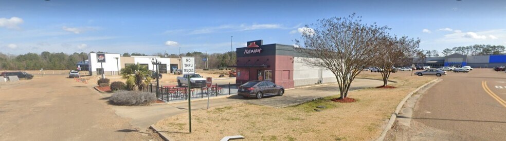More Photos Of 103 Market Pl, Richland Restaurant For Lease