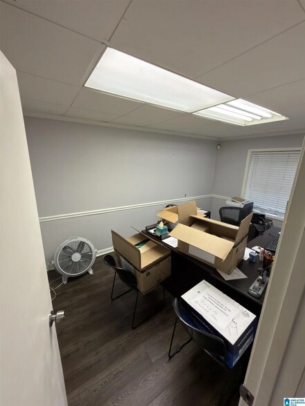 More Photos Of 114 B Y Williams SR Dr, Birmingham General Retail For Sale