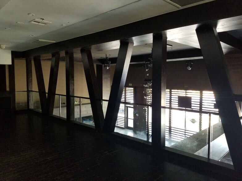 More Photos Of 199 Promenade North, Long Beach Apartments For Lease