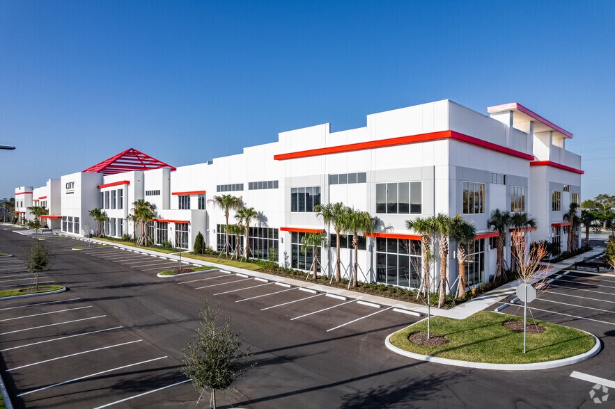 More Photos Of 555 Douglas Ave, Altamonte Springs Office For Lease