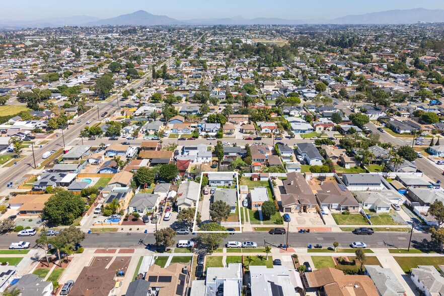 More Photos Of 721 Del Mar Ave, Chula Vista Multifamily For Sale