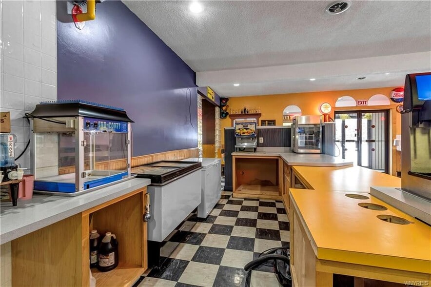 More Photos Of 9950 Rochester Rd, Middleport Drive In Movie For Sale
