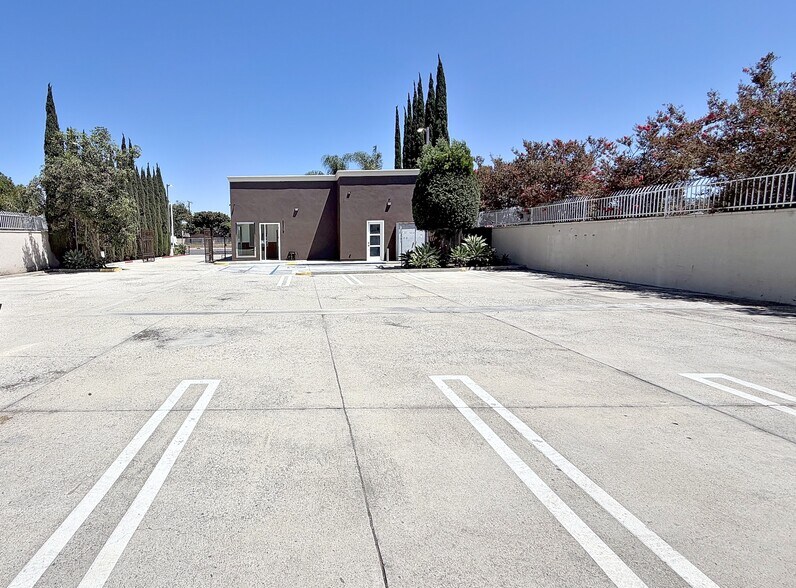 More Photos Of 13345 Euclid St, Garden Grove Restaurant For Sale
