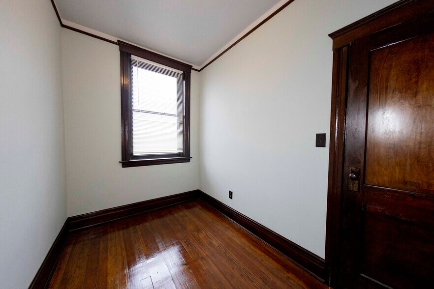 More Photos Of 14536 E Jefferson Ave, Detroit Storefront Retail Residential For Sale