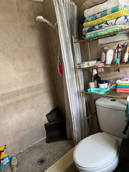 More Photos Of 705-713 NE 3rd St, Hallandale Beach Apartments For Sale