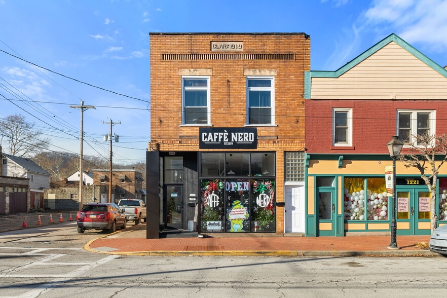 More Photos Of 1219 Merchant St, Ambridge Flex For Sale