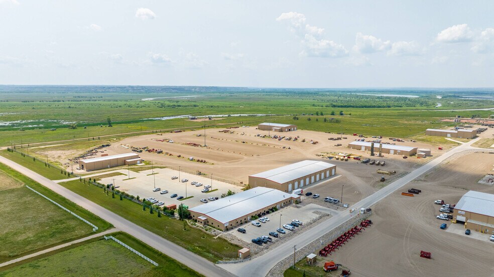 Primary Photo Of 611 37th Ave SE, Williston Warehouse For Sale