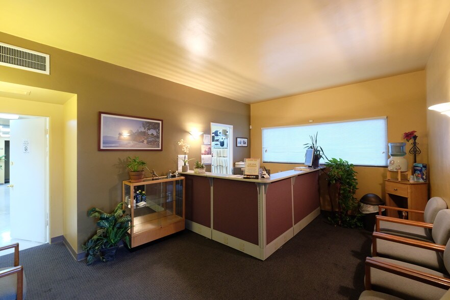 More Photos Of 10843 Magnolia Blvd, North Hollywood Medical For Lease