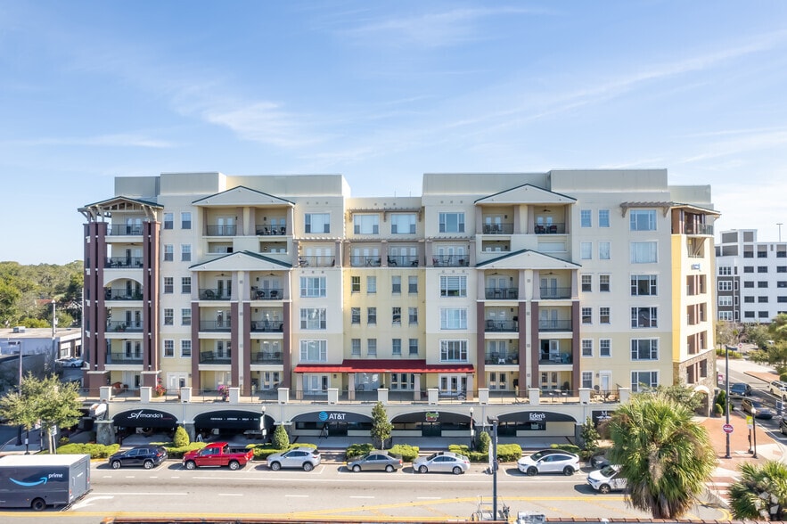 More Photos Of 2305 Edgewater Dr, Orlando Apartments For Sale