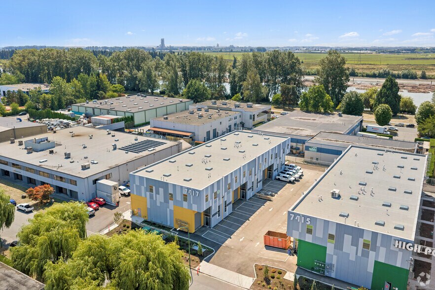 More Photos Of 7417 Lowland Dr, Burnaby Warehouse For Sale