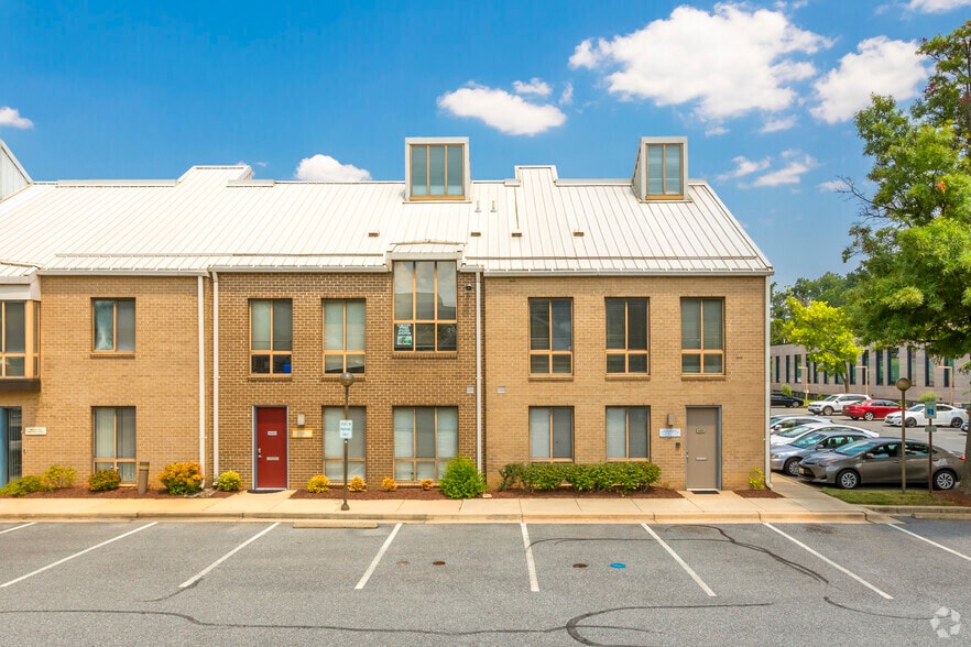 More Photos Of 6201-6215 Executive Blvd, Rockville Medical For Sale