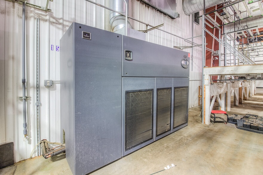 More Photos Of 503 W Prospect Rd, Moxee Warehouse For Sale