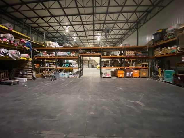 More Photos Of 300 Allied Pky, West Berlin Warehouse For Sale