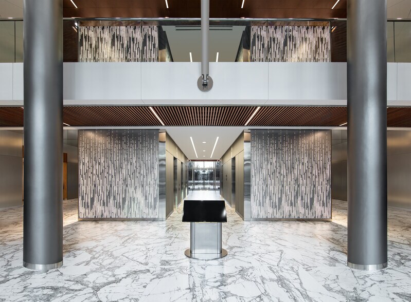 More Photos Of 4301 N Fairfax Dr, Arlington Office For Lease