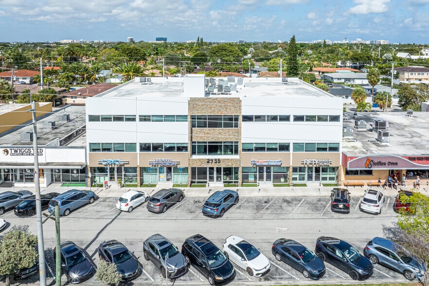 More Photos Of 2755 E Oakland Park Blvd, Fort Lauderdale Office For Lease
