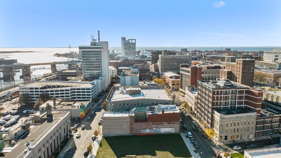 More Photos Of 100 Fairfield Ave, Bridgeport Office Residential For Lease