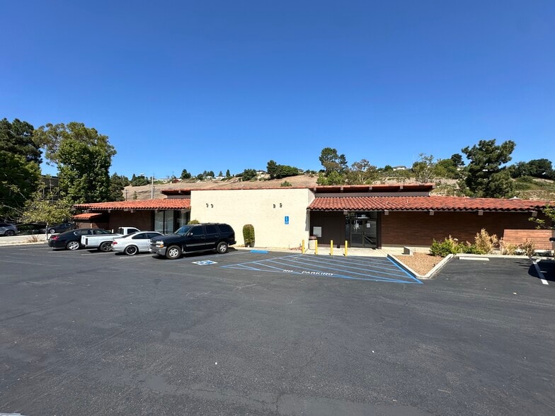 More Photos Of 811-897 Silver Spur Rd, Rolling Hills Estates Unknown For Lease