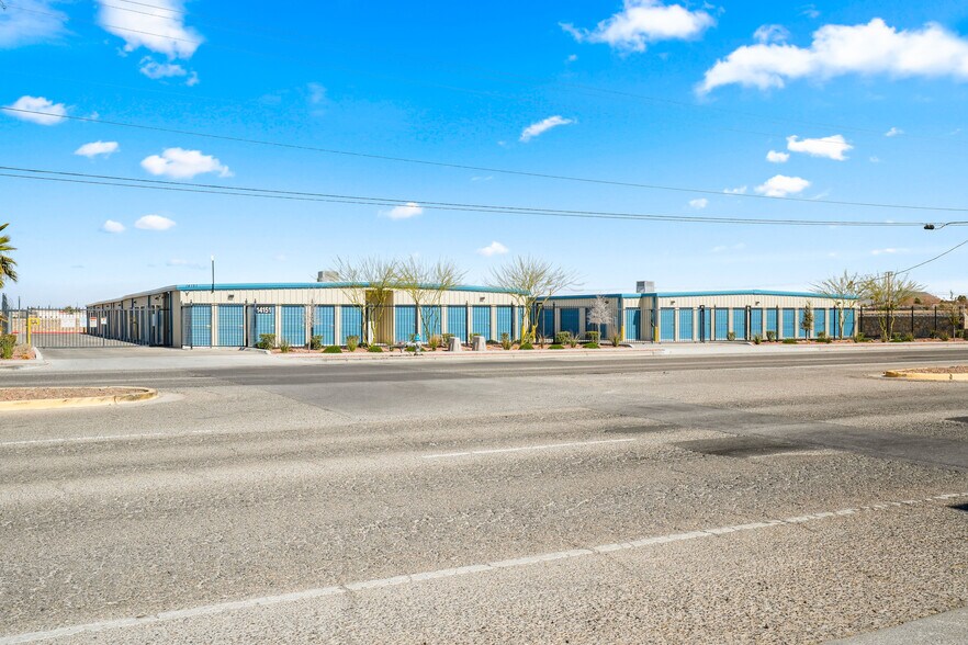 More Photos Of 14150 Pebble Hills Blvd, El Paso Self Storage For Sale
