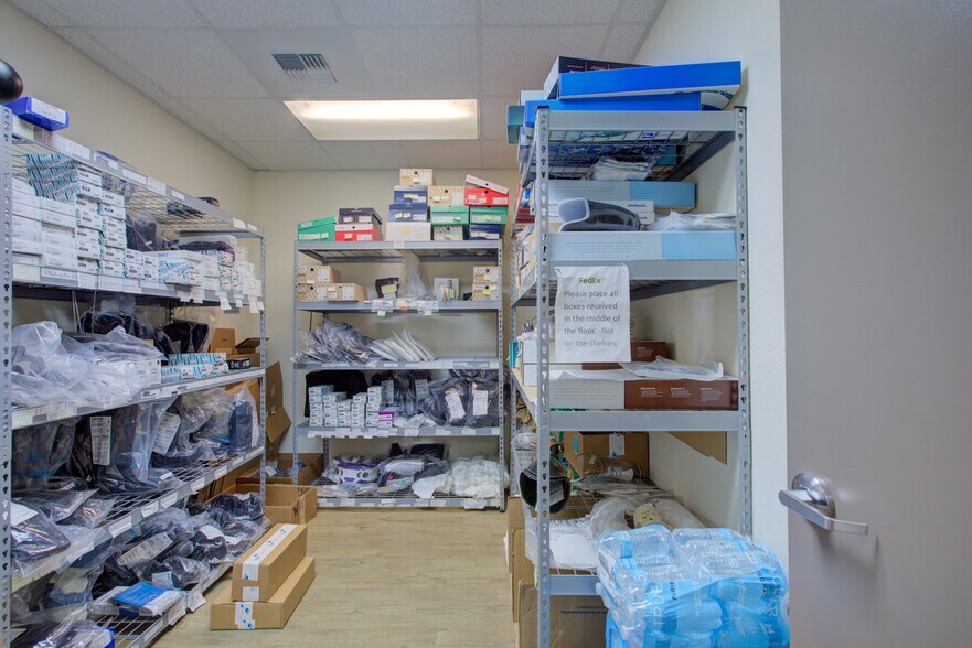 More Photos Of 2020 Colorado Ave, Turlock Office For Sale