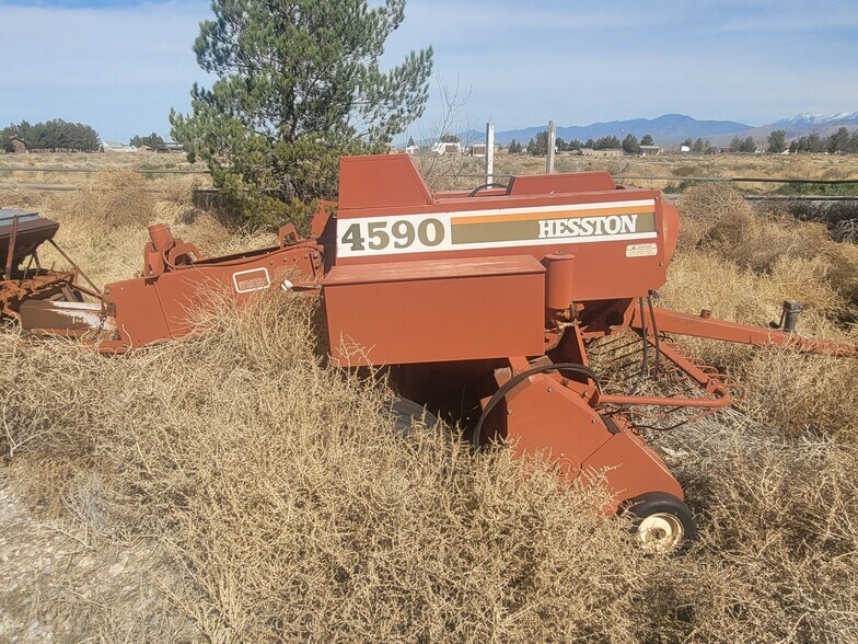 More Photos Of 3171 Tillman St, Pahrump Industrial For Sale
