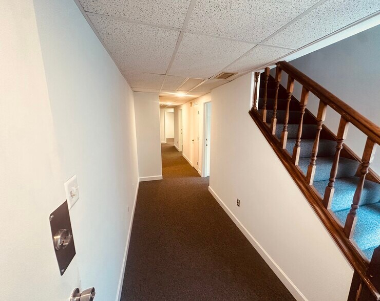 More Photos Of 8569-8573 Sudley Rd, Manassas Medical For Sale