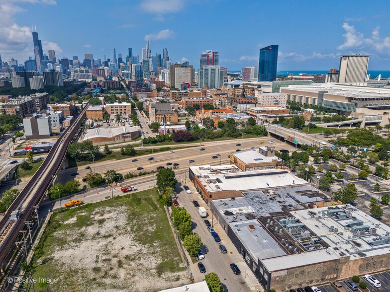 More Photos Of 2525 S Wabash Ave, Chicago Industrial For Sale